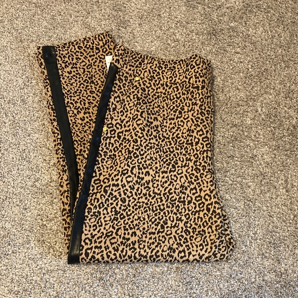 New Michael Kors Camel and Brown Leopard Print Pants - Picture 5 of 5